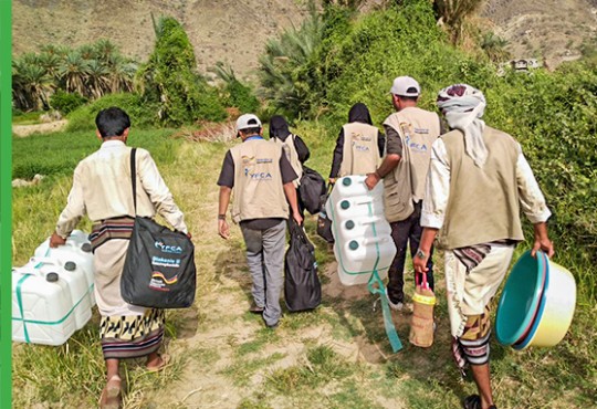 Distributing Rapid Response Mechanism (RRM) kits to newly Internally Displaced Persons (IDPs) in Bayhan & Ataq districts - Shabwah Governorate.