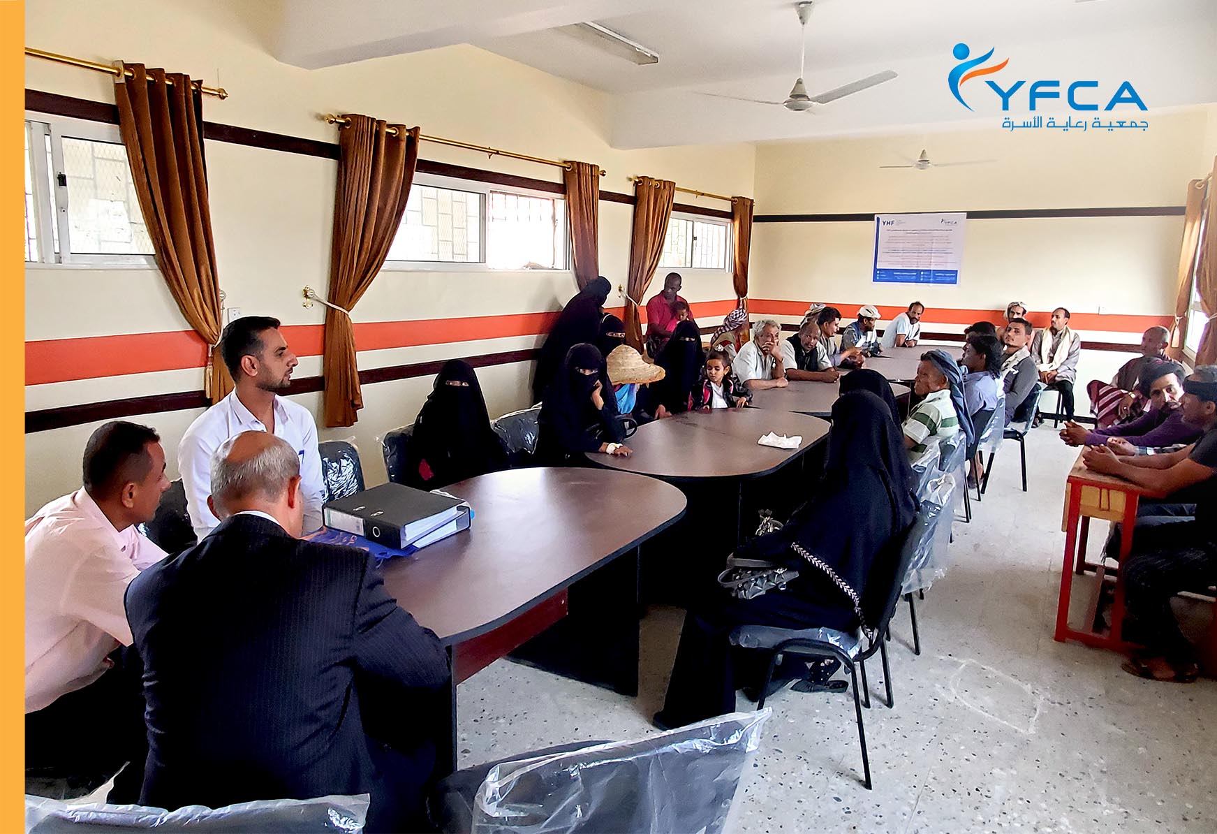 اجتماع تعاوني مع المستفيدين والسلطات المحلية في تعز اجتماع تعاوني مع المستفيدين والسلطات المحلية في تعز