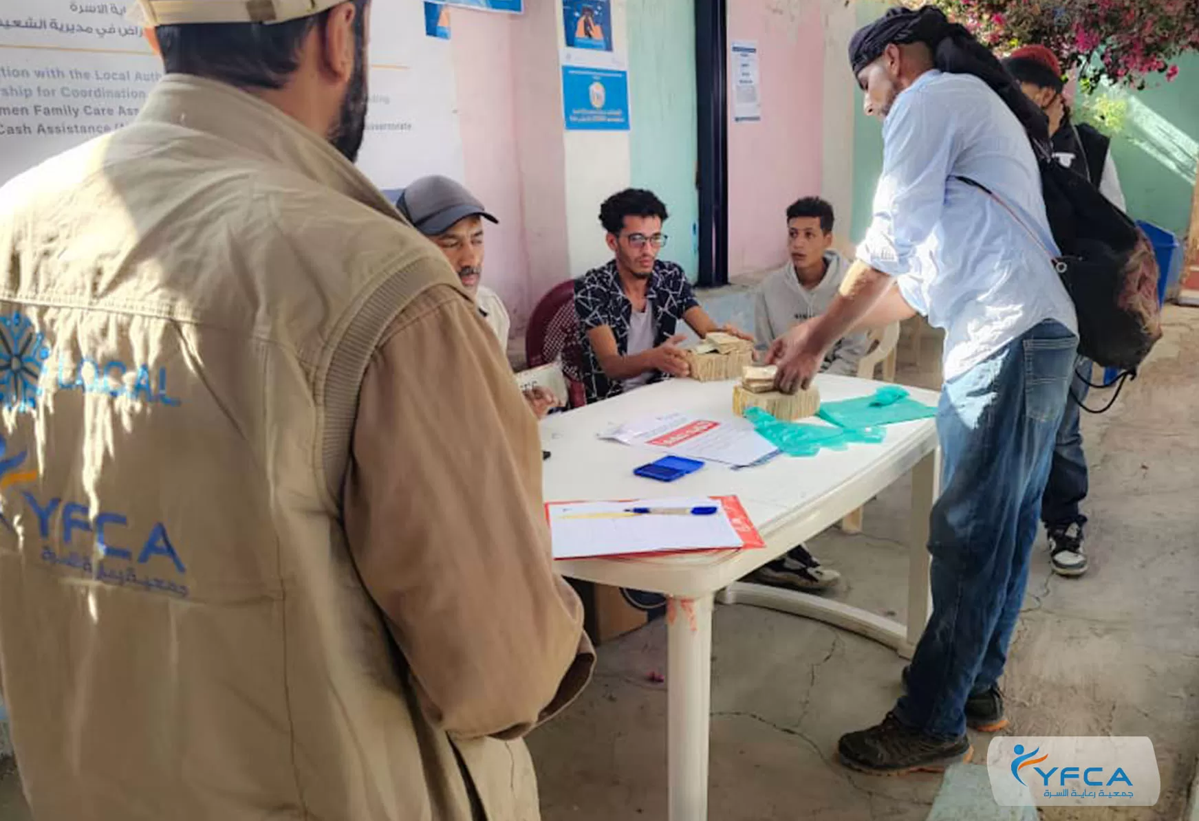 جمعية رعاية الأسرة تطلق توزيع المساعدة النقدية المتعددة الأغراض في محافظة الضالع