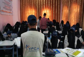 الضالع –قعطبة / دورة تدريبية للعاملين الصحيين حول تعزيز النظافة والوقاية من الأمراض ورسائل التوعية