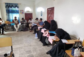 الضالع –قعطبة / دورة تدريبية للعاملين الصحيين حول تعزيز النظافة والوقاية من الأمراض ورسائل التوعية
