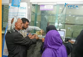 دعم التعافي: جمعية رعاية الأسرة تدشن أولى مراحل مشروع إعادة تأهيل المنازل بمديرية المظفر ن محافظة تعز